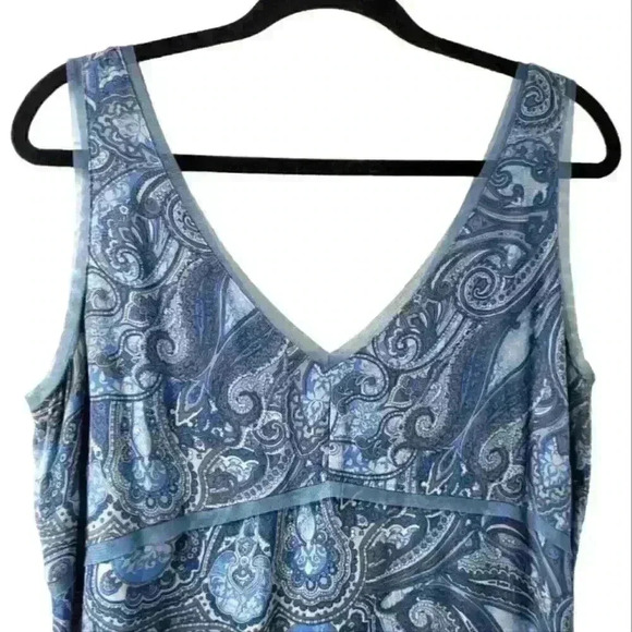 ☆ Old Navy Blue Floral Paisley Vneck Y2K Sleeveless Rayon Slip Dress. 3/$30 - Picture 3 of 6